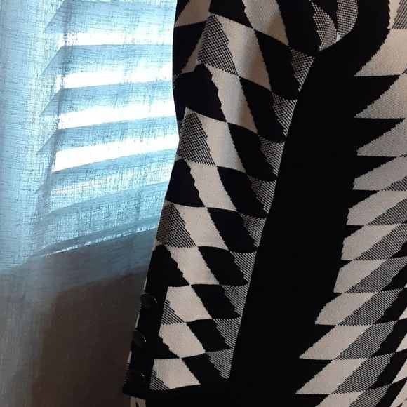 Danny & Nicole Bodycon Cream and Black Sweater Dress - Picture 4 of 13